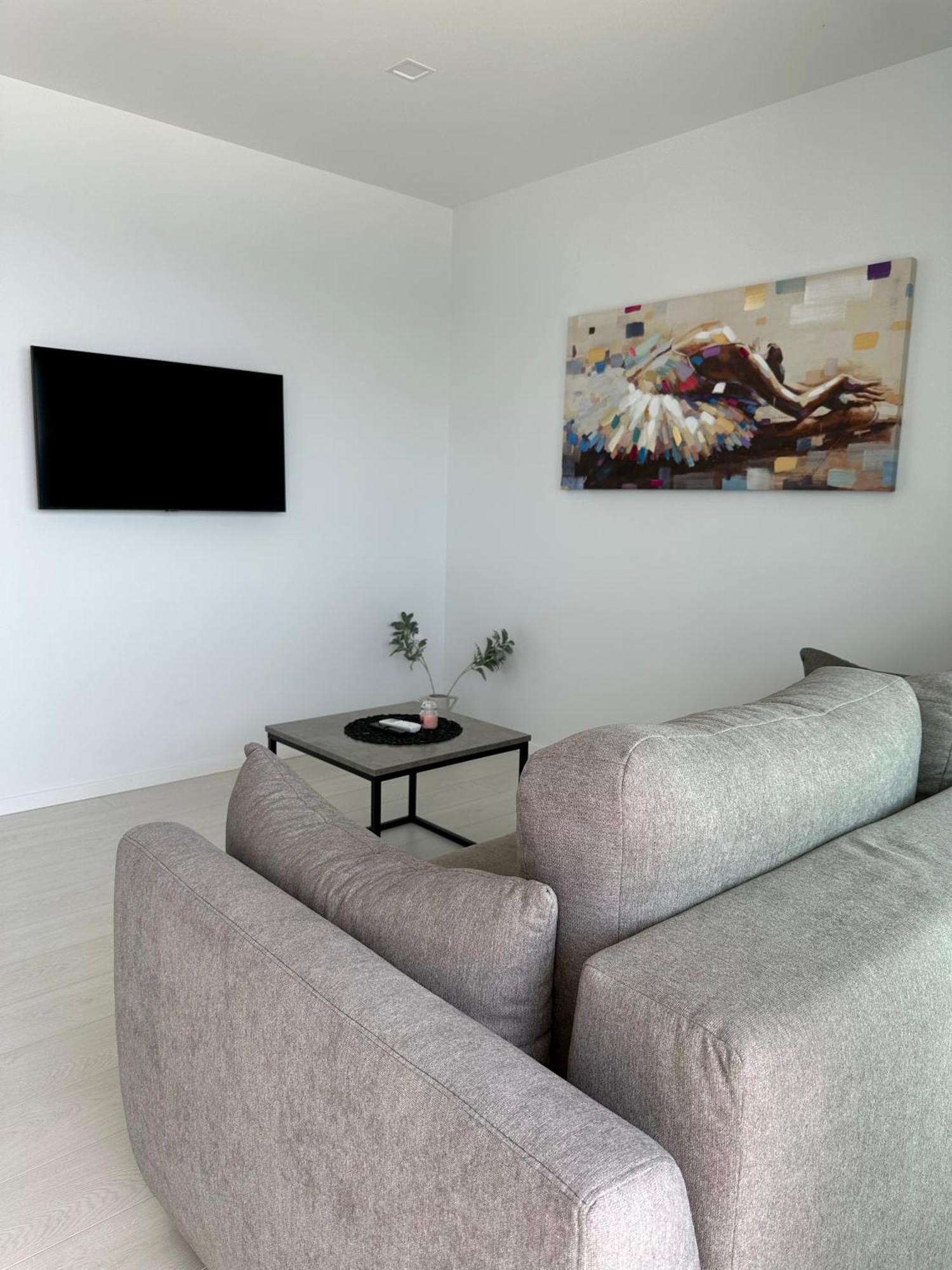 Zen Residence Брист Екстериор снимка