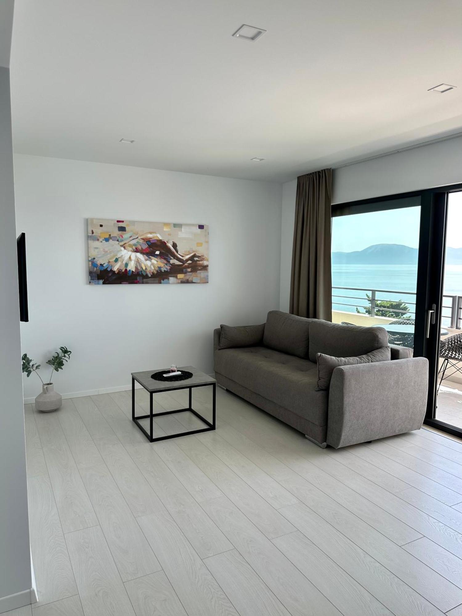 Zen Residence Брист Екстериор снимка